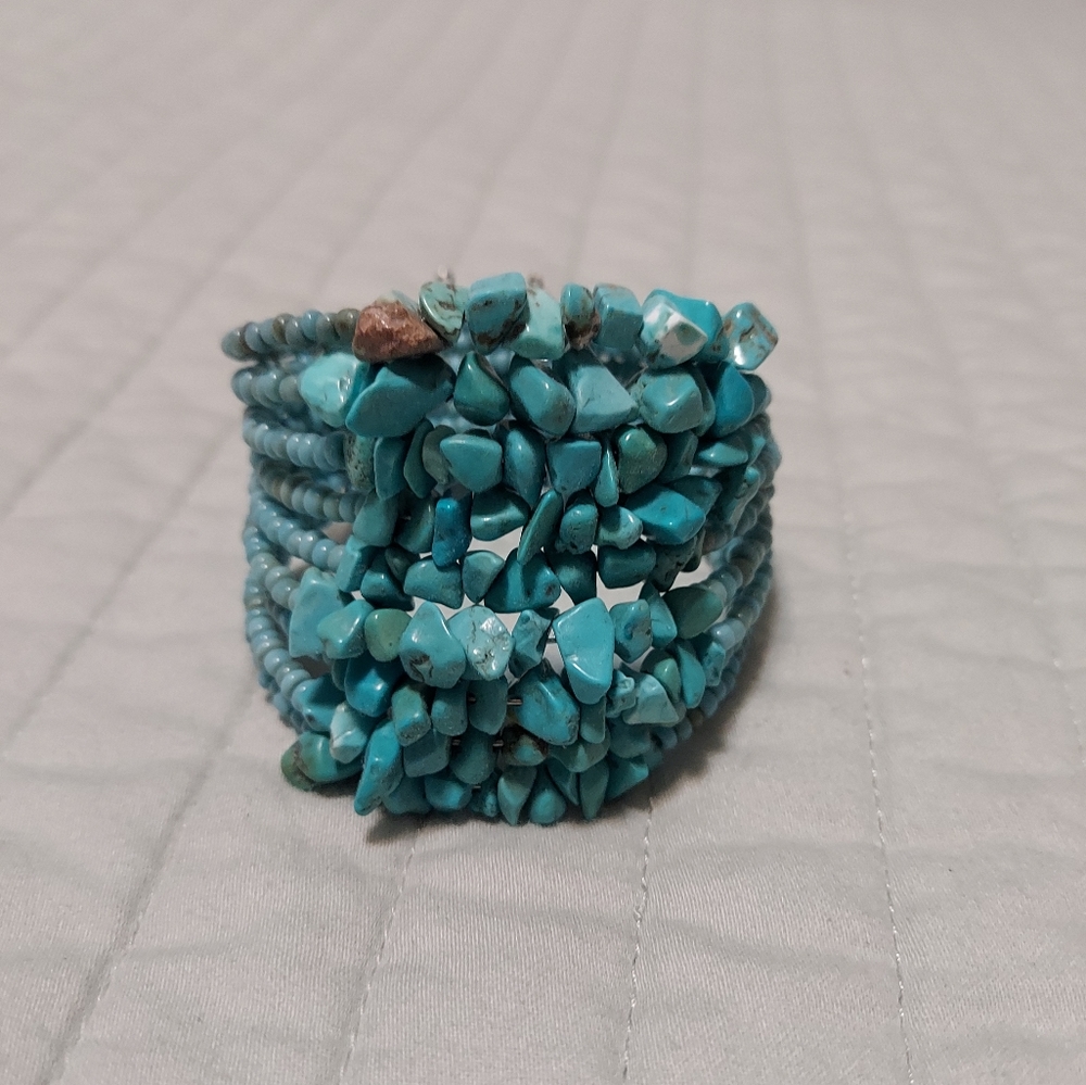 **NEW**TURQUOISE BRACELET